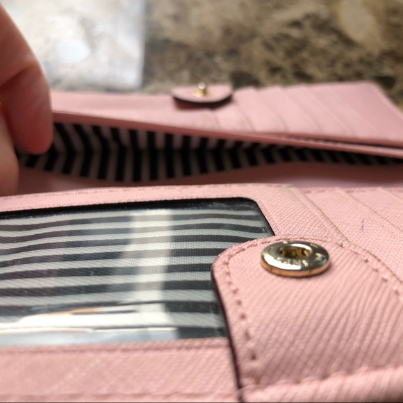 Kate Spade Large Bifold Wallet Pink - Picture 4 of 5